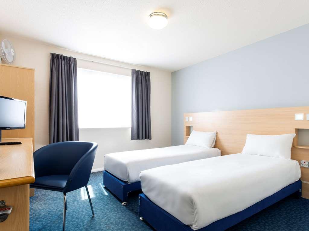 Grays Ibis Budget West Thurrock חדר תמונה